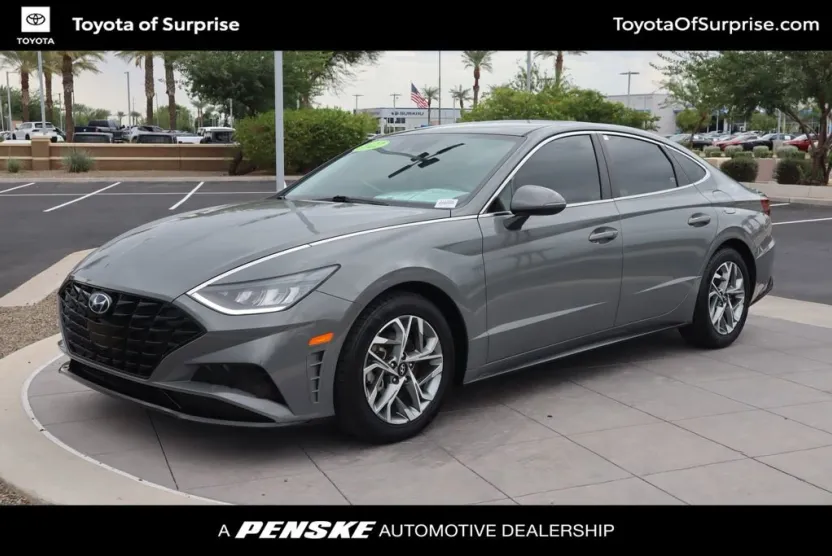 2022 Hyundai Sonata SEL photo 1
