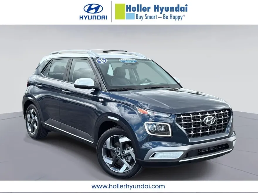 2025 Hyundai Venue Limited photo 1