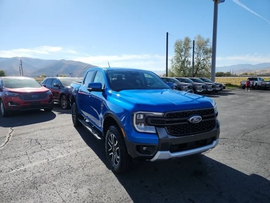 2024 Ford Ranger Lariat photo 1