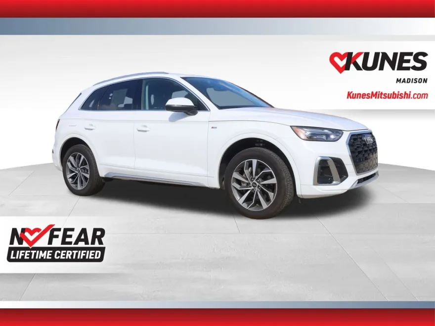 2024 Audi Q5 45 S line Premium photo 1