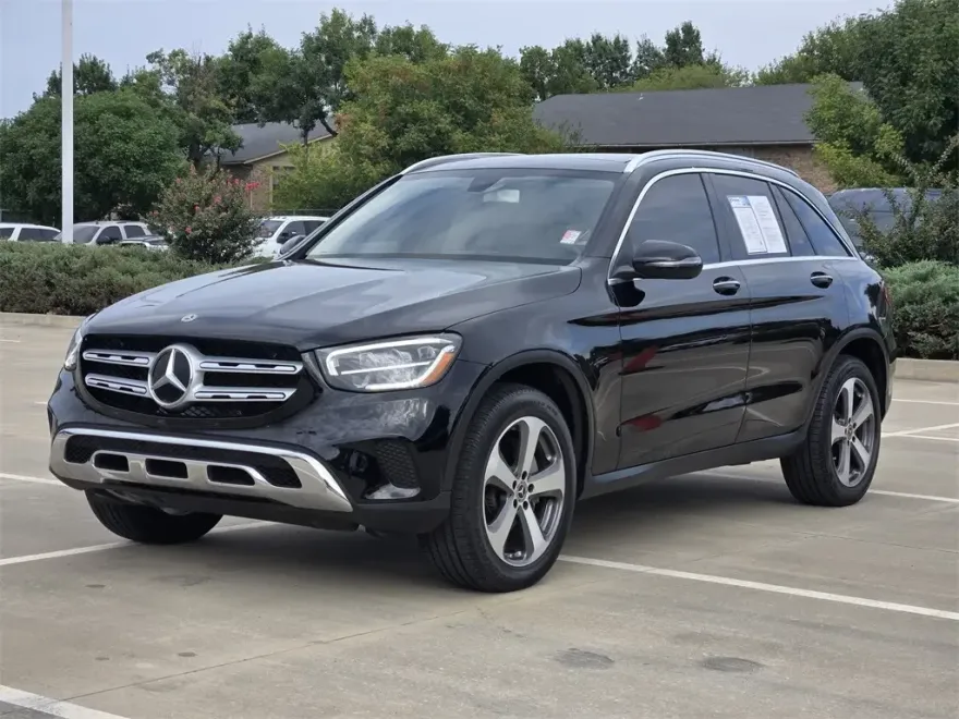 2020 Mercedes Benz GLC 300 photo 1