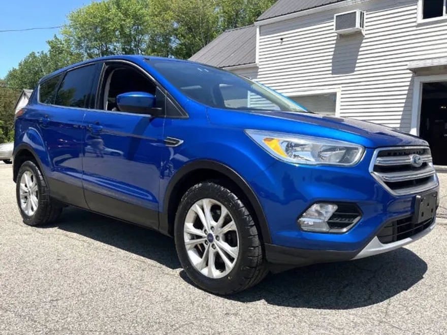 2017 Ford Escape SE photo 1