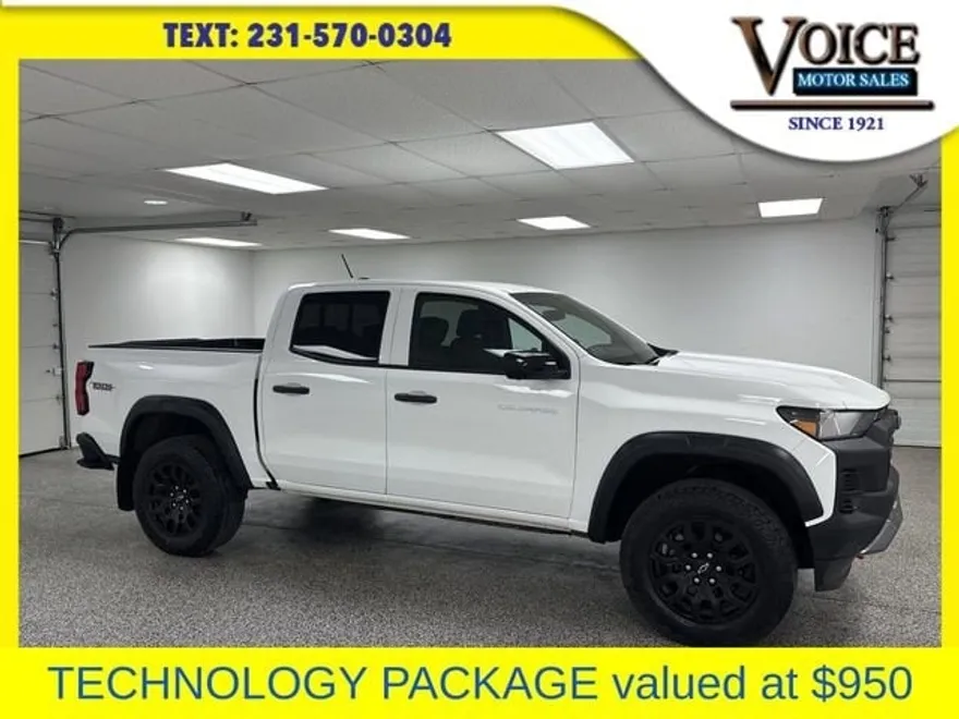 2023 Chevrolet Colorado Trail Boss photo 1