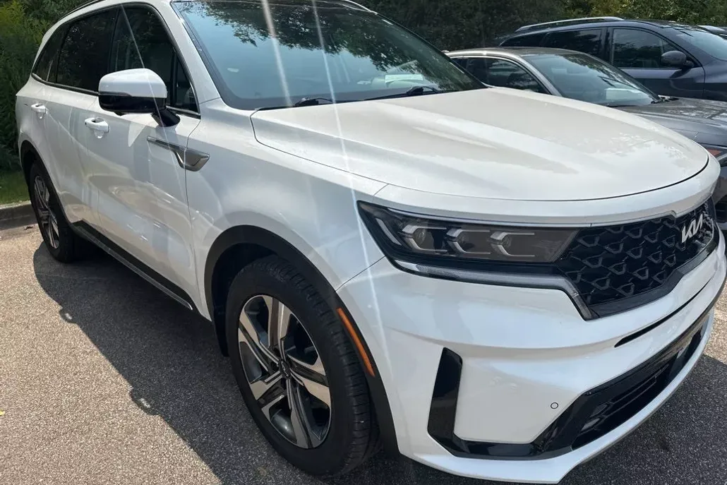 2022 Kia Sorento Plug-In Hybrid SX Prestige photo 1