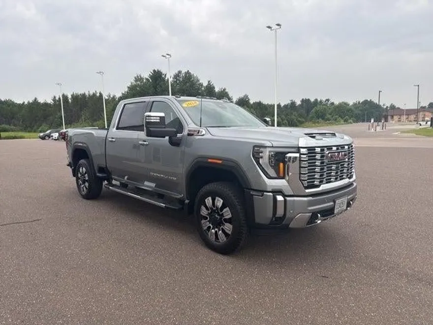 2024 Gmc Sierra HD Denali photo 1