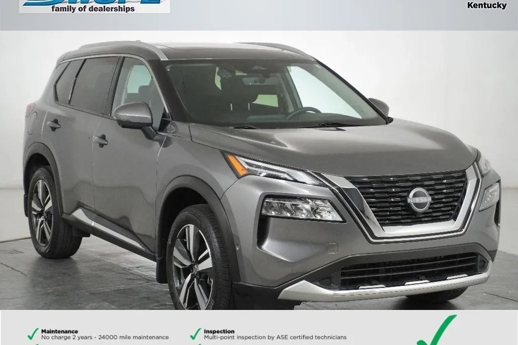 2023 Nissan Rogue Platinum photo 1