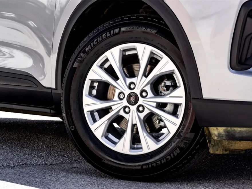 2024 Ford Escape Active photo 1
