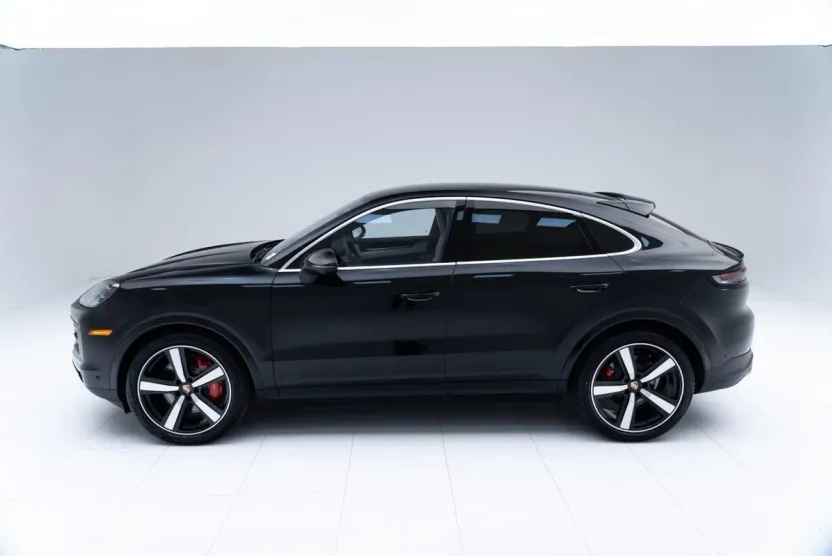2026 Porsche Cayenne S Coupe photo 1