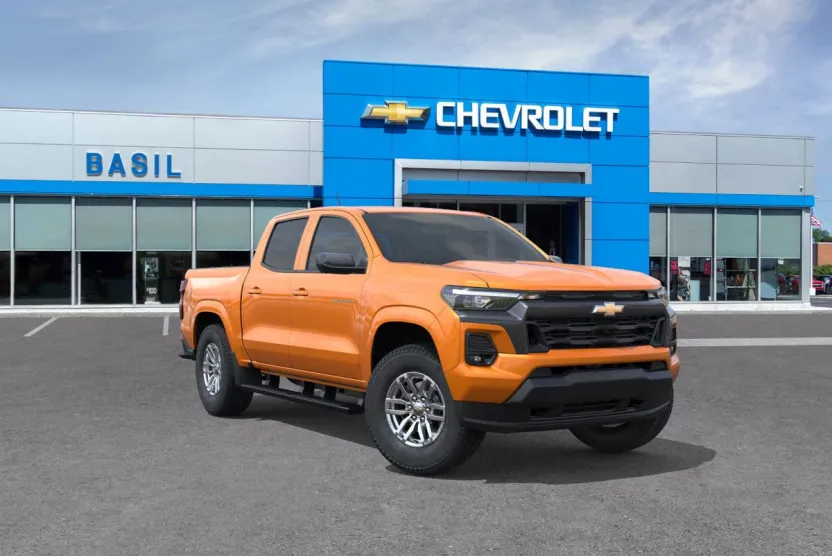 2026 Chevrolet Colorado LT photo 1
