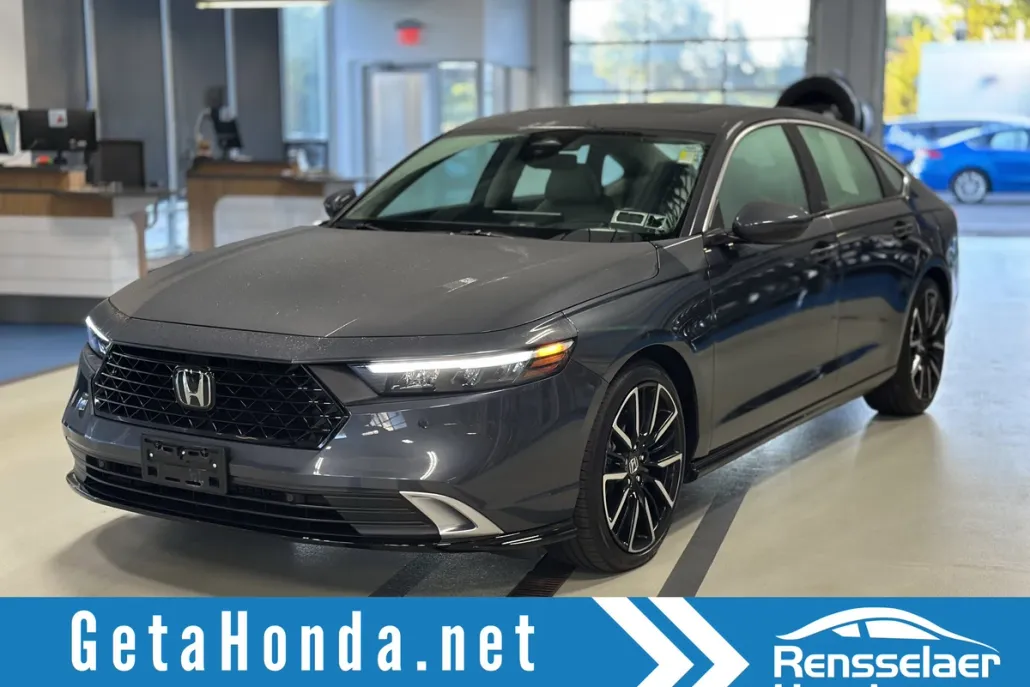 2024 Honda Accord Hybrid Touring photo 1