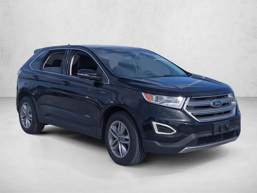 2015 Ford Edge SEL photo 1