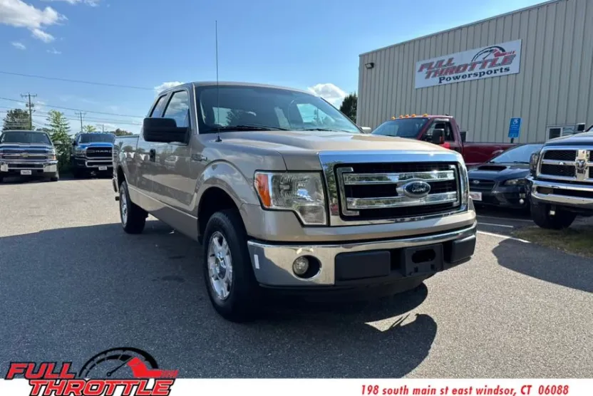 2013 Ford F-150 XL photo 1