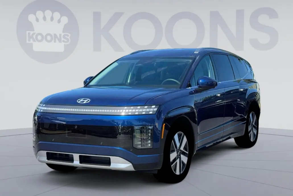 2026 Hyundai Ioniq SEL photo 1