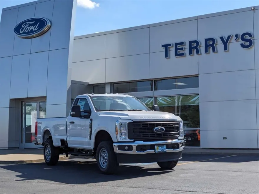 2024 Ford F-250 photo 1