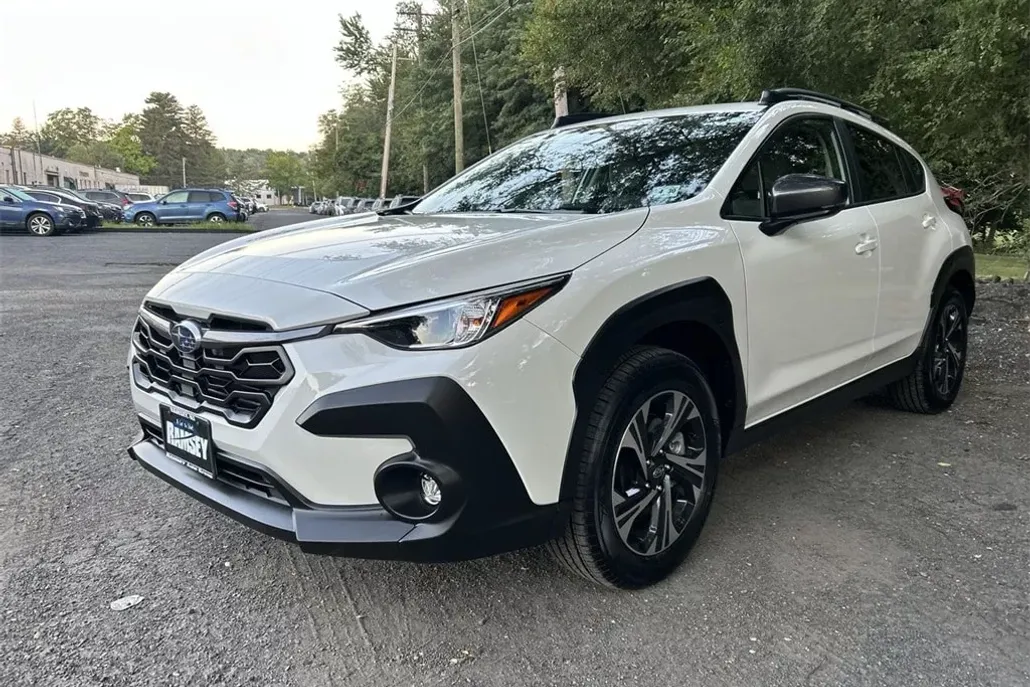 2025 Subaru Crosstrek Premium photo 1