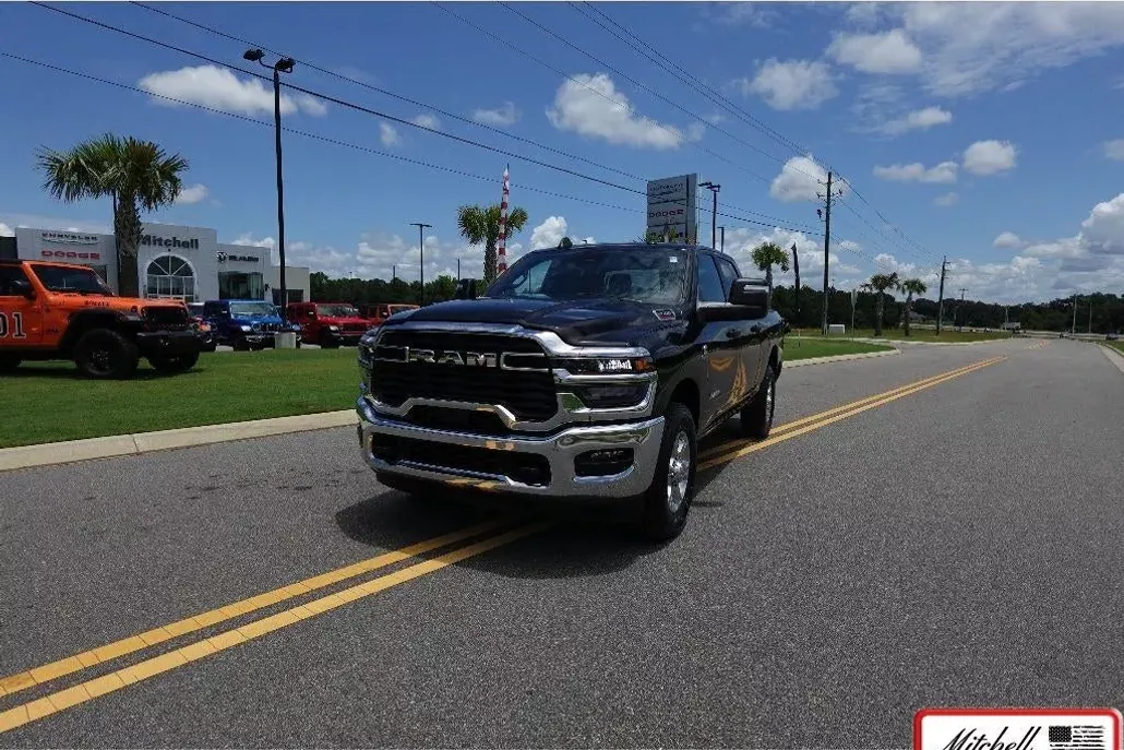 2025 Ram 2500 Big Horn photo 1