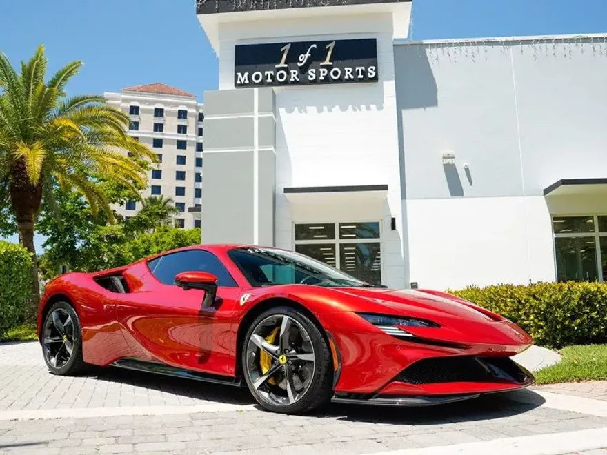 2023 Ferrari SF90 Stradale photo 1