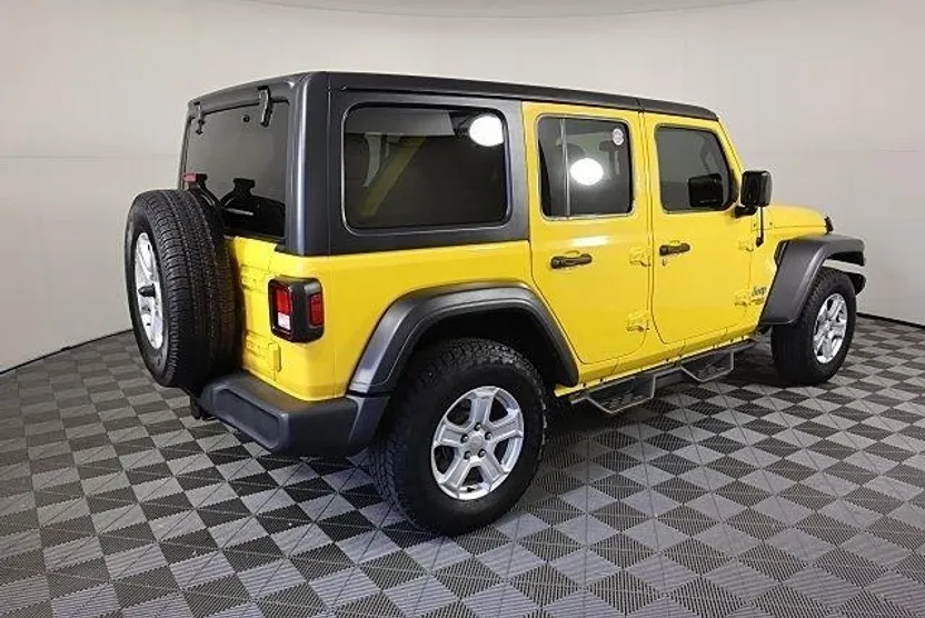 2020 Jeep Wrangler Unlimited Sport S photo 1
