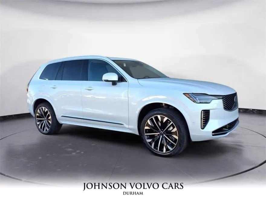 2025 Volvo XC90 B5 Plus photo 1