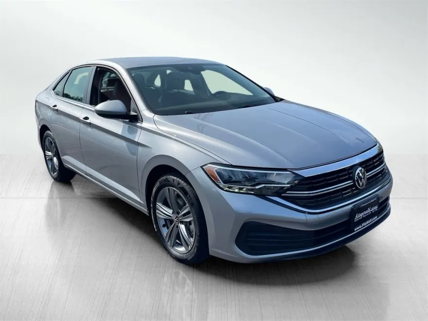2024 Volkswagen Jetta 1.5T SE photo 1