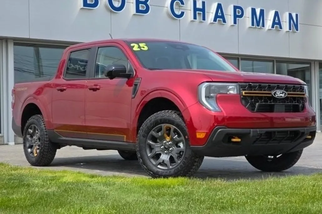 2025 Ford Maverick Tremor photo 1