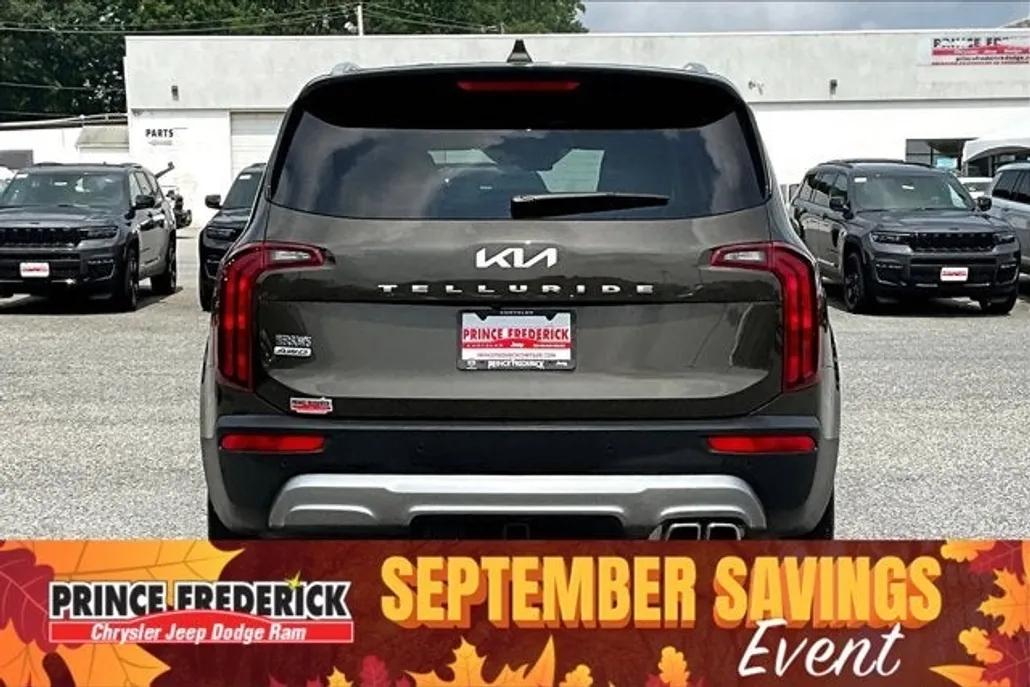2022 Kia Telluride S photo 1