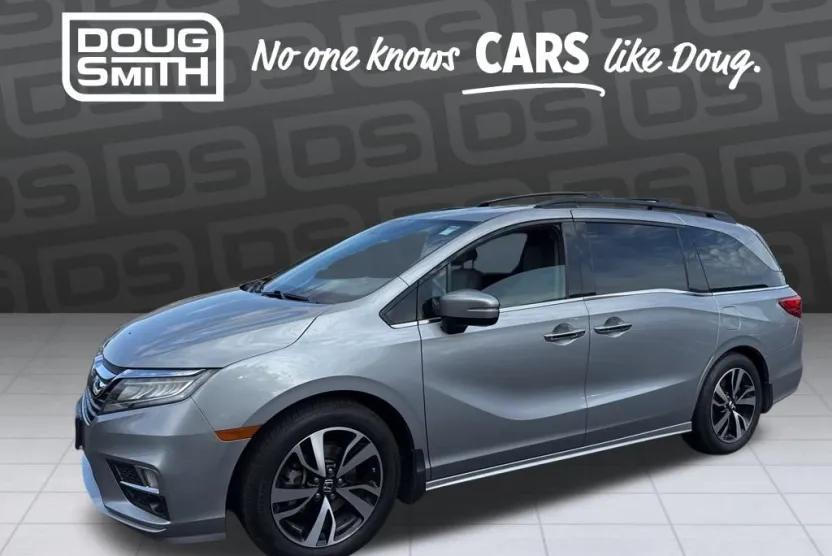 2019 Honda Odyssey Elite photo 1