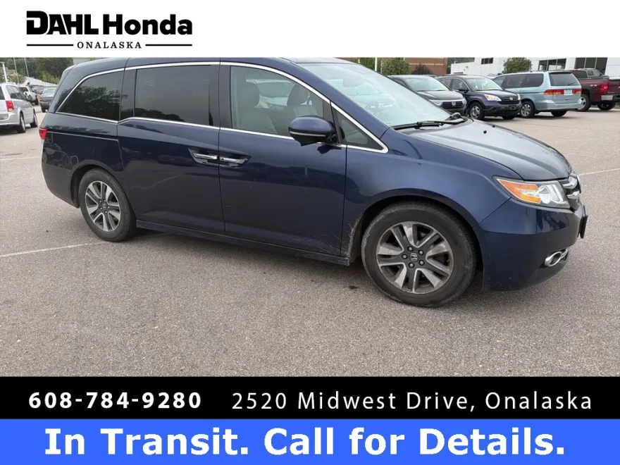 2014 Honda Odyssey Touring photo 1