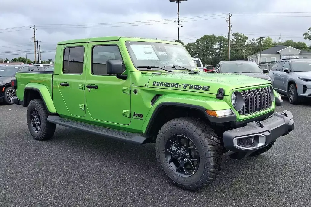 2025 Jeep Gladiator Sport photo 1