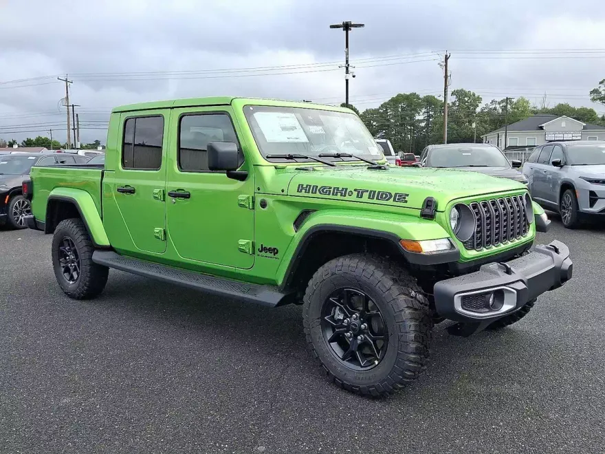 2025 Jeep Gladiator Sport photo 1
