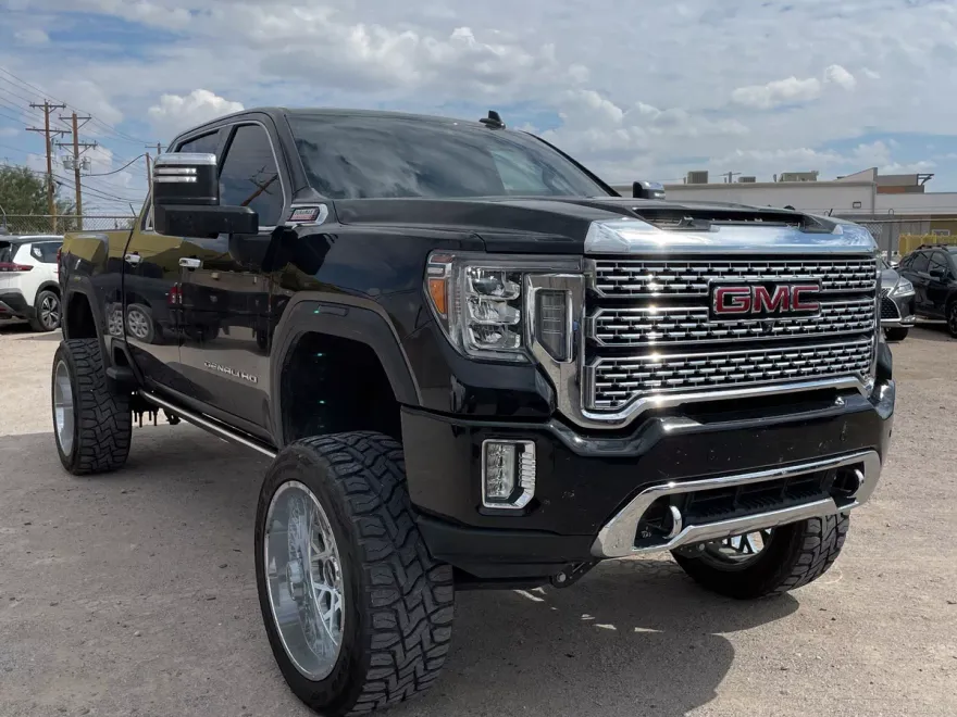 2023 Gmc Sierra HD Denali photo 1