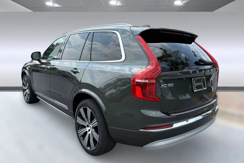 2022 Volvo XC90 B5 T6 AWD Inscription photo 1