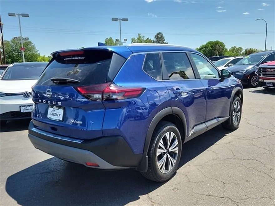 2023 Nissan Rogue SV photo 1