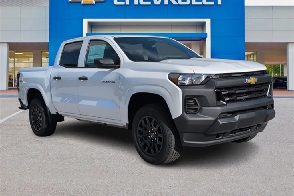 2026 Chevrolet Colorado Work Truck photo 1
