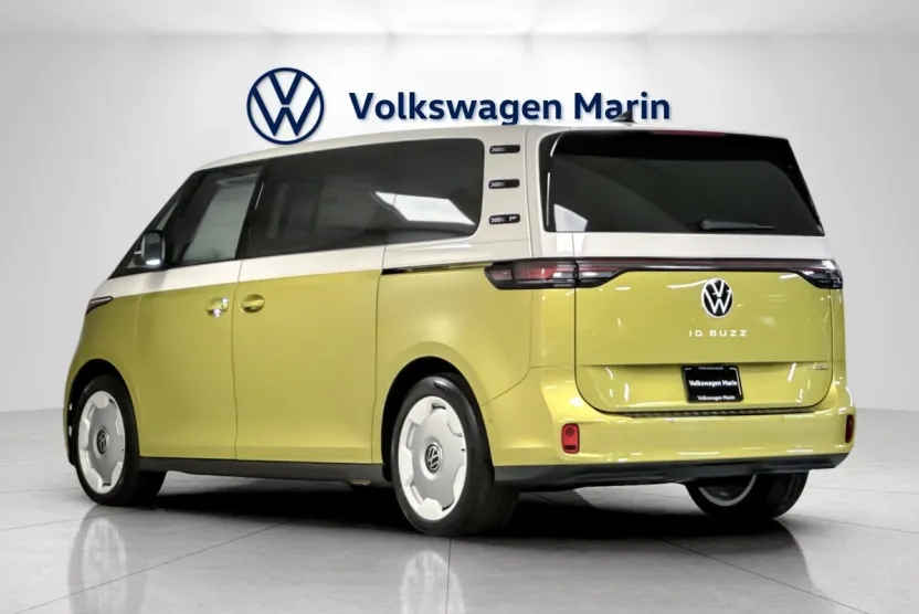 2025 Volkswagen ID. Buzz photo 1