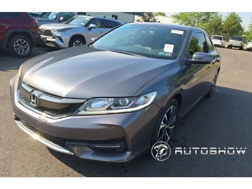 2017 Honda Accord EX-L V6 photo 1