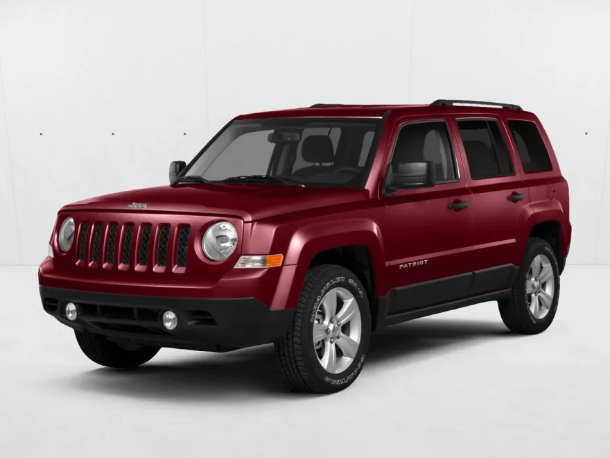 2016 Jeep Patriot High Altitude Altitude Edition photo 1