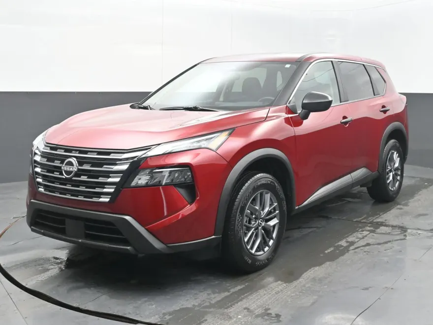 2025 Nissan Rogue S photo 1