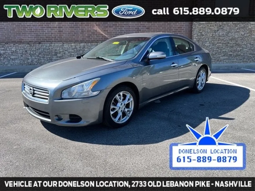 2014 Nissan Maxima SV photo 1