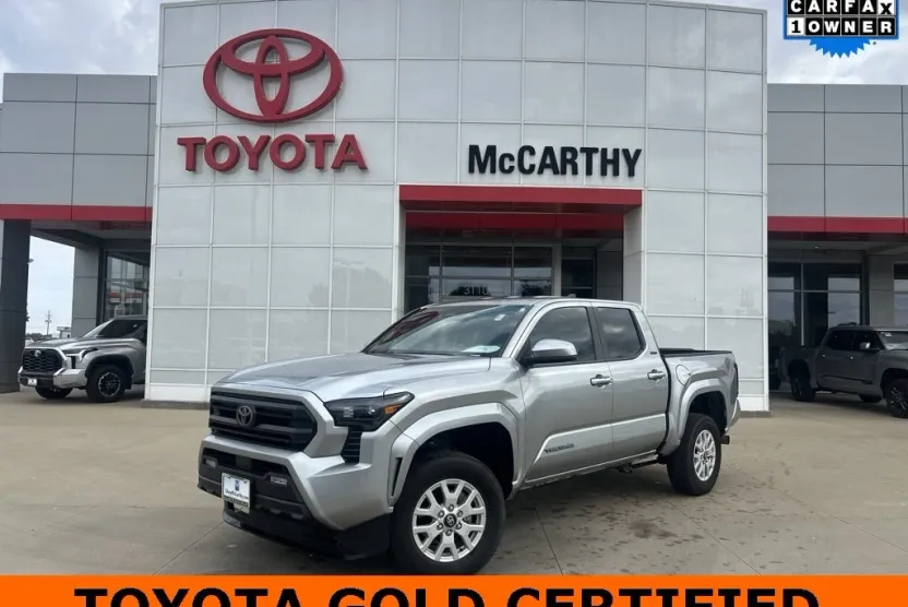 2024 Toyota Tacoma SR5 photo 1