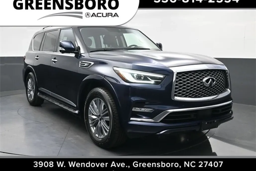 2021 Infiniti QX80 Luxe photo 1