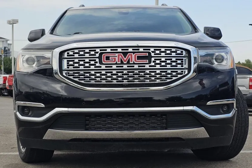 2019 Gmc Acadia Denali photo 1