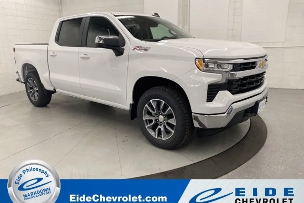 2026 Chevrolet Silverado 1500 LT photo 1