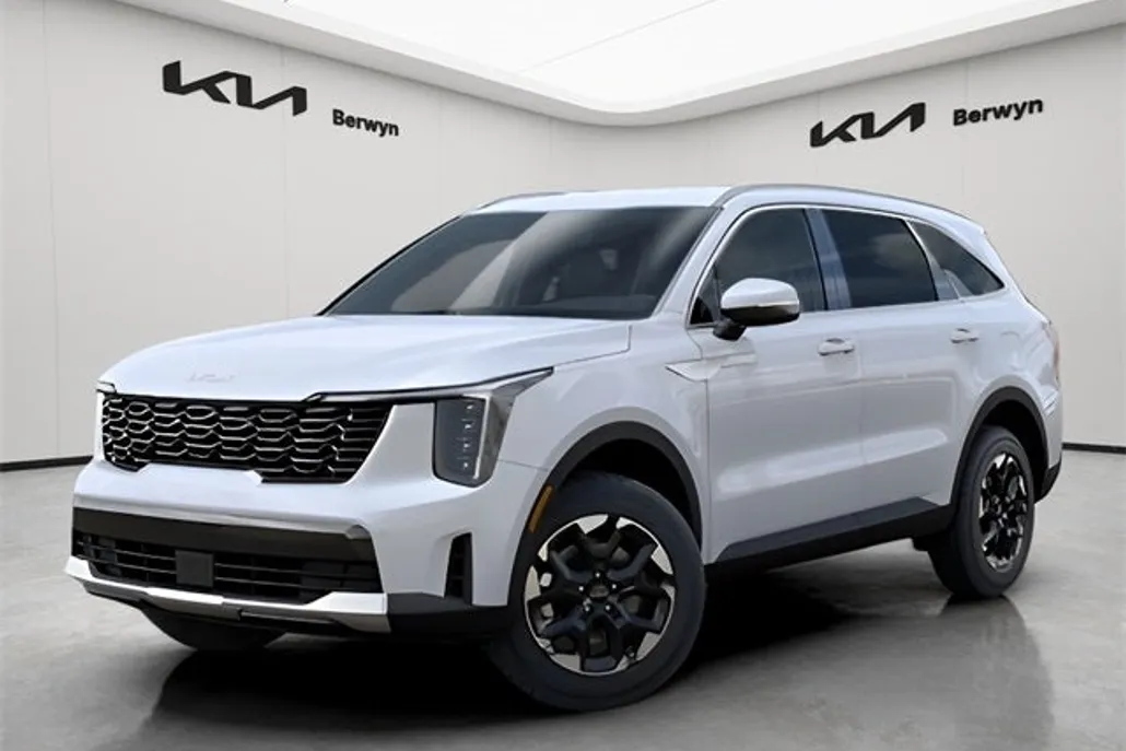 2025 Kia Sorento S photo 1