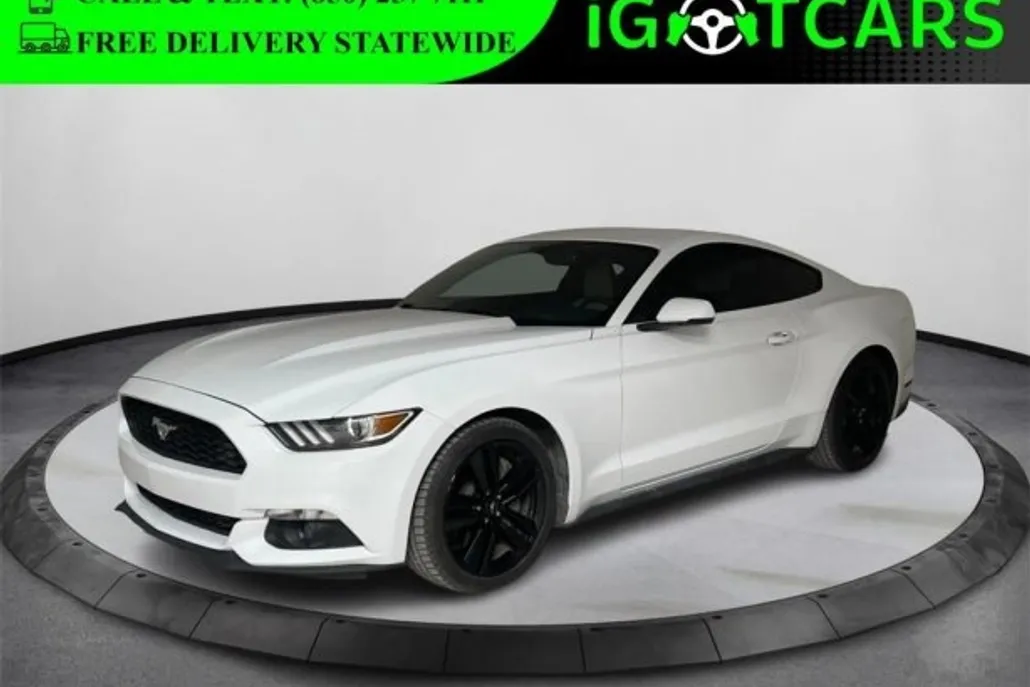 2016 Ford Mustang photo 1