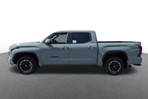 2026 Toyota Tundra SR5 photo 2
