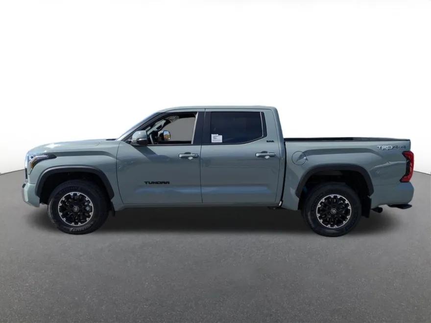 2026 Toyota Tundra SR5 photo 2