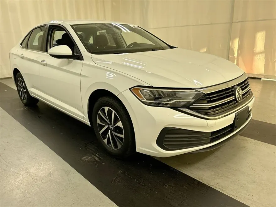 2023 Volkswagen Jetta 1.5T S photo 1