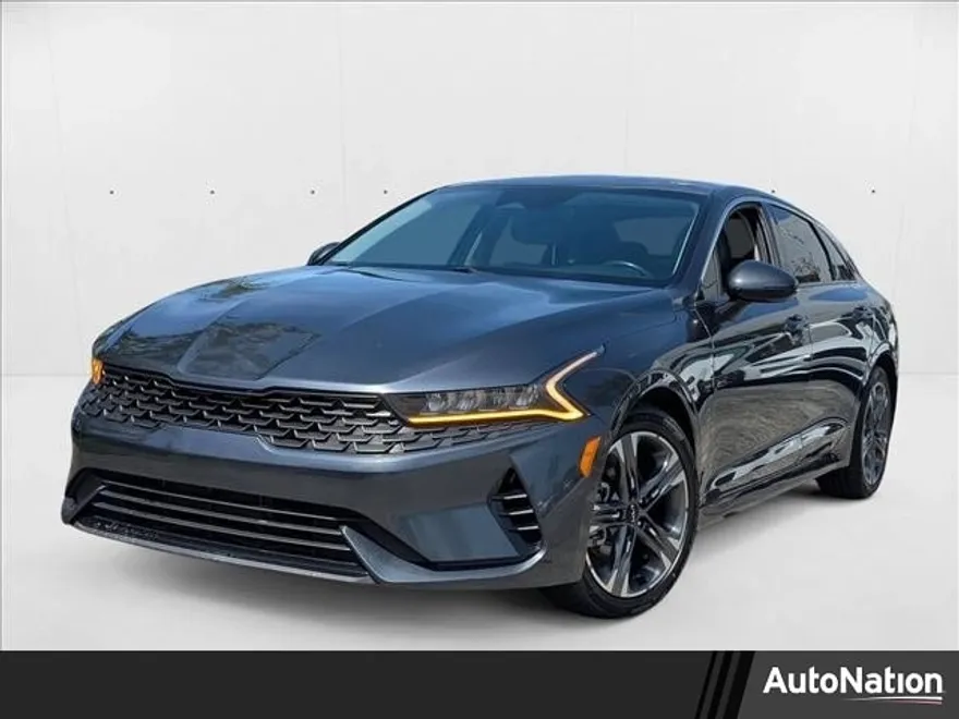 2022 Kia K5 EX photo 1