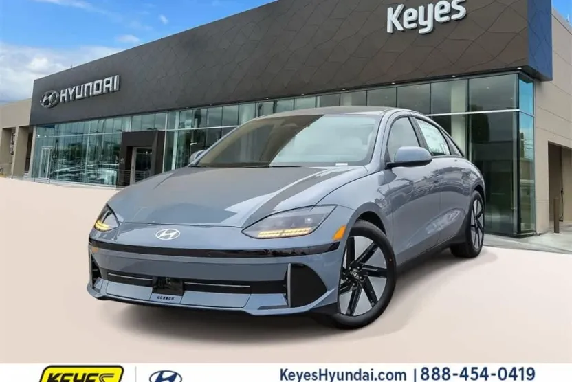 2025 Hyundai Ioniq 6 SE photo 1